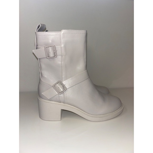 Alfani Womens White Biker Boots Chic Glam Chantal Faux Leather Booties Shoes NEW - Picture 3 of 8